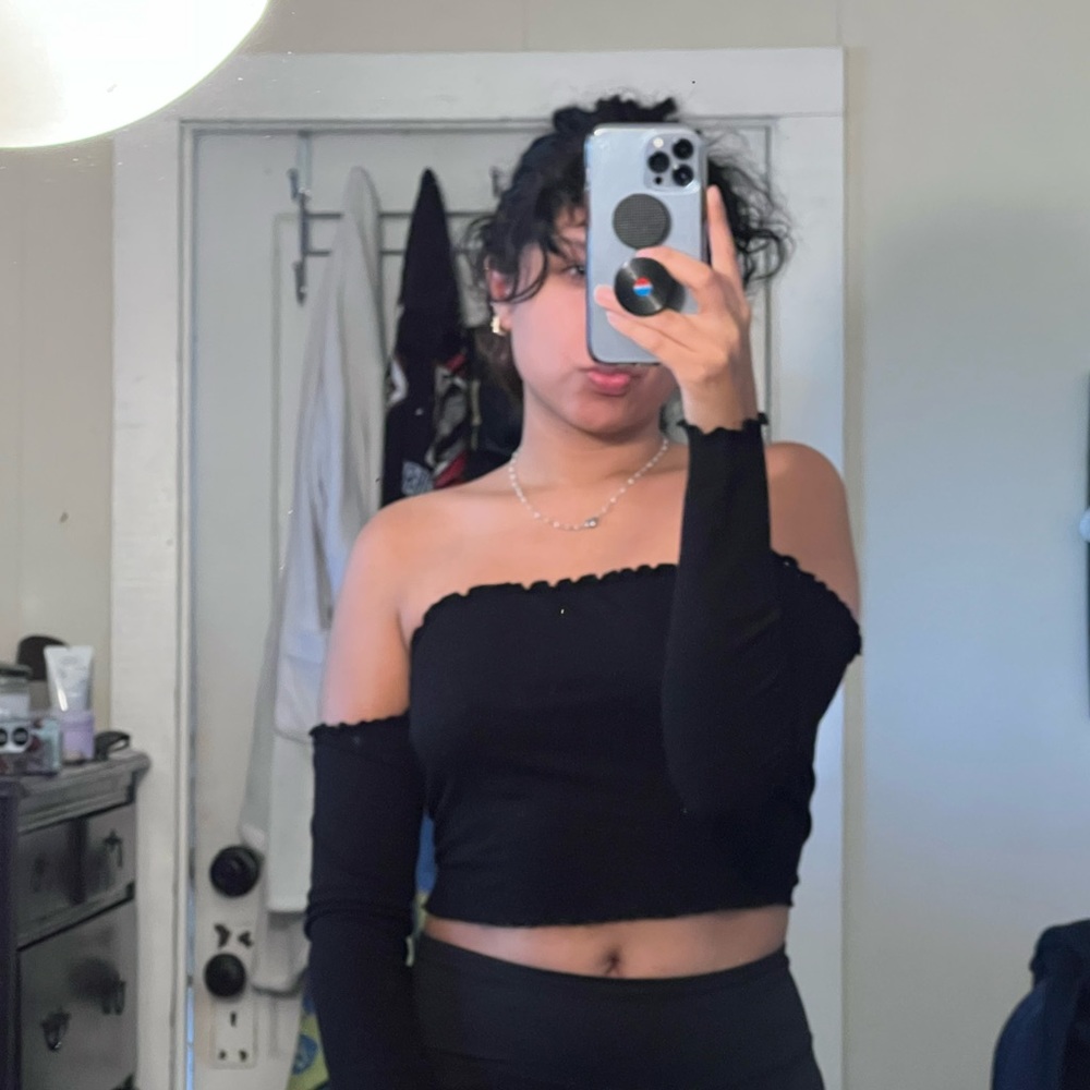 off the shoulder crop top